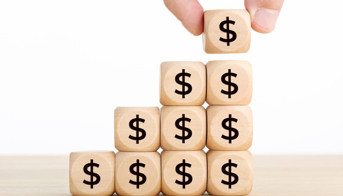 How can industrials use an Installed Base Platform to increase revenue growth | Entytle