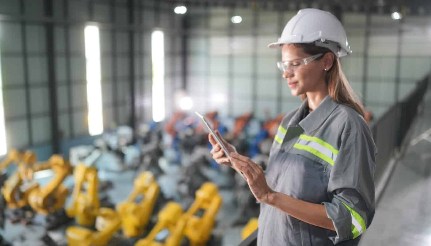 The impact of Mobile Applications on the OEM Industry
